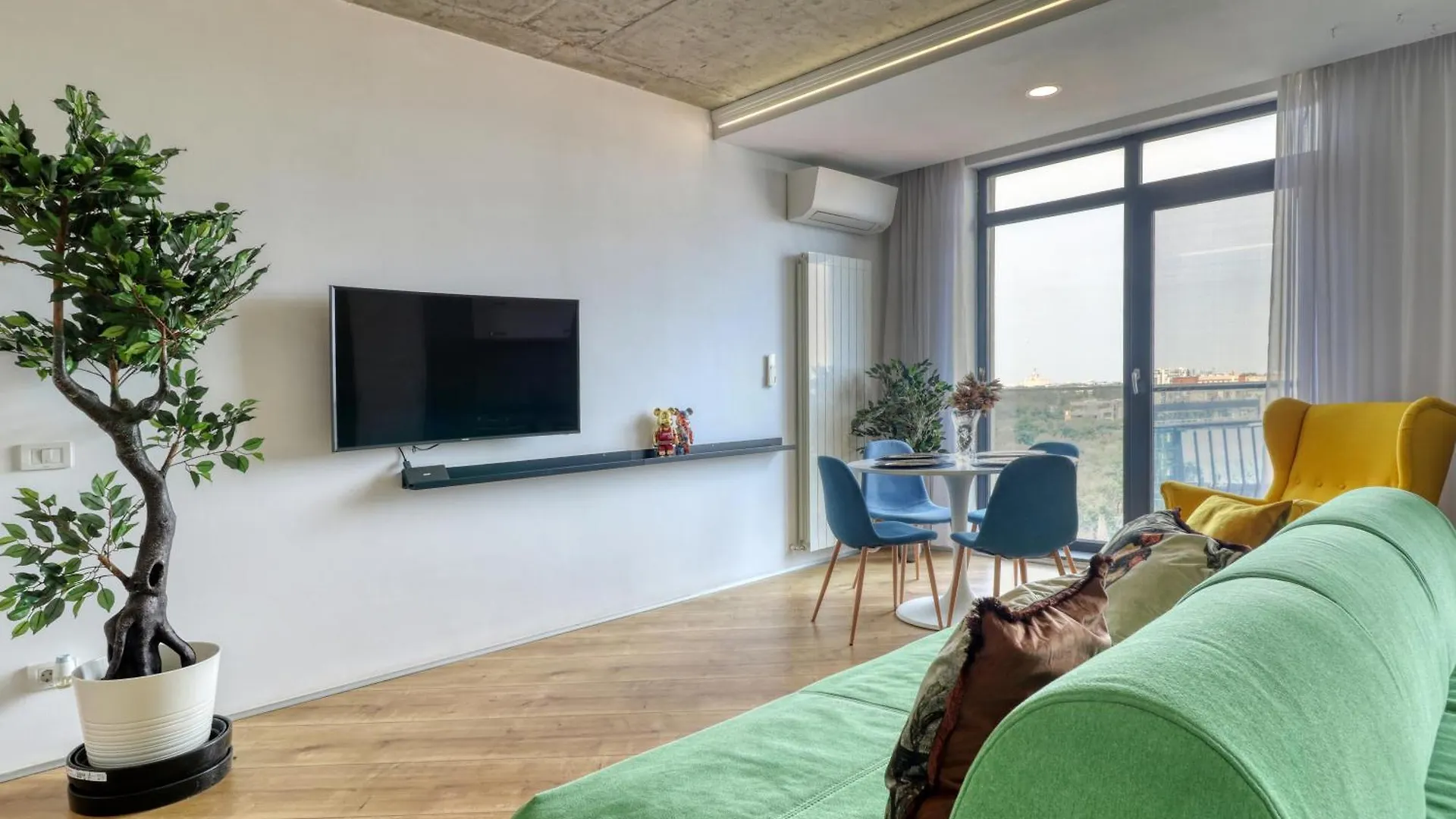 Apartment Penthouse Floreasca Bucharest Romania