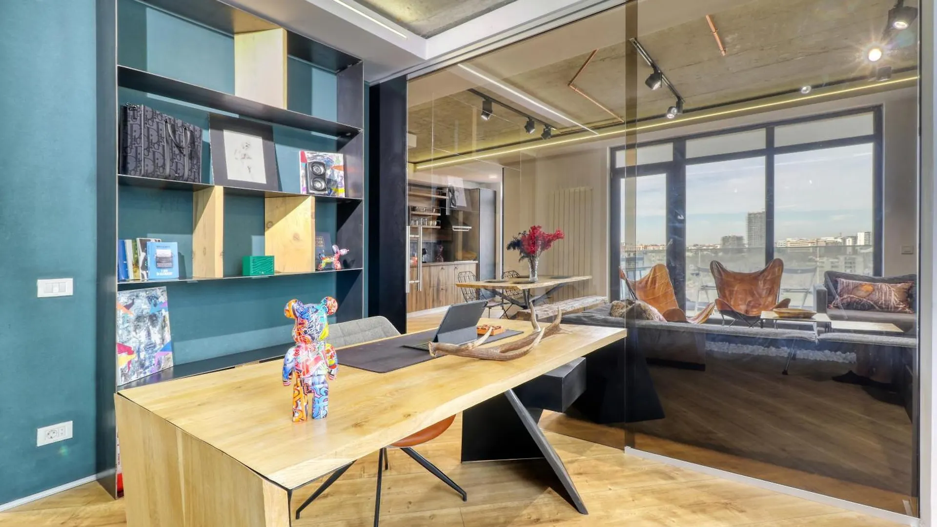 Apartment Penthouse Floreasca Bucharest