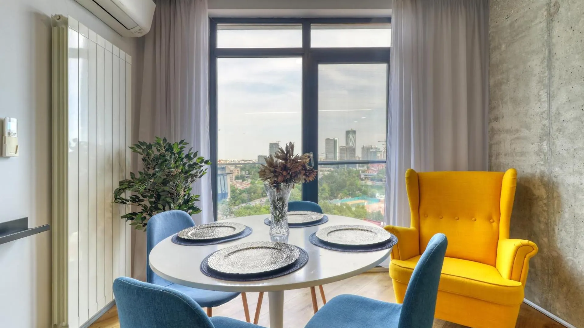 Apartment Penthouse Floreasca Bucharest