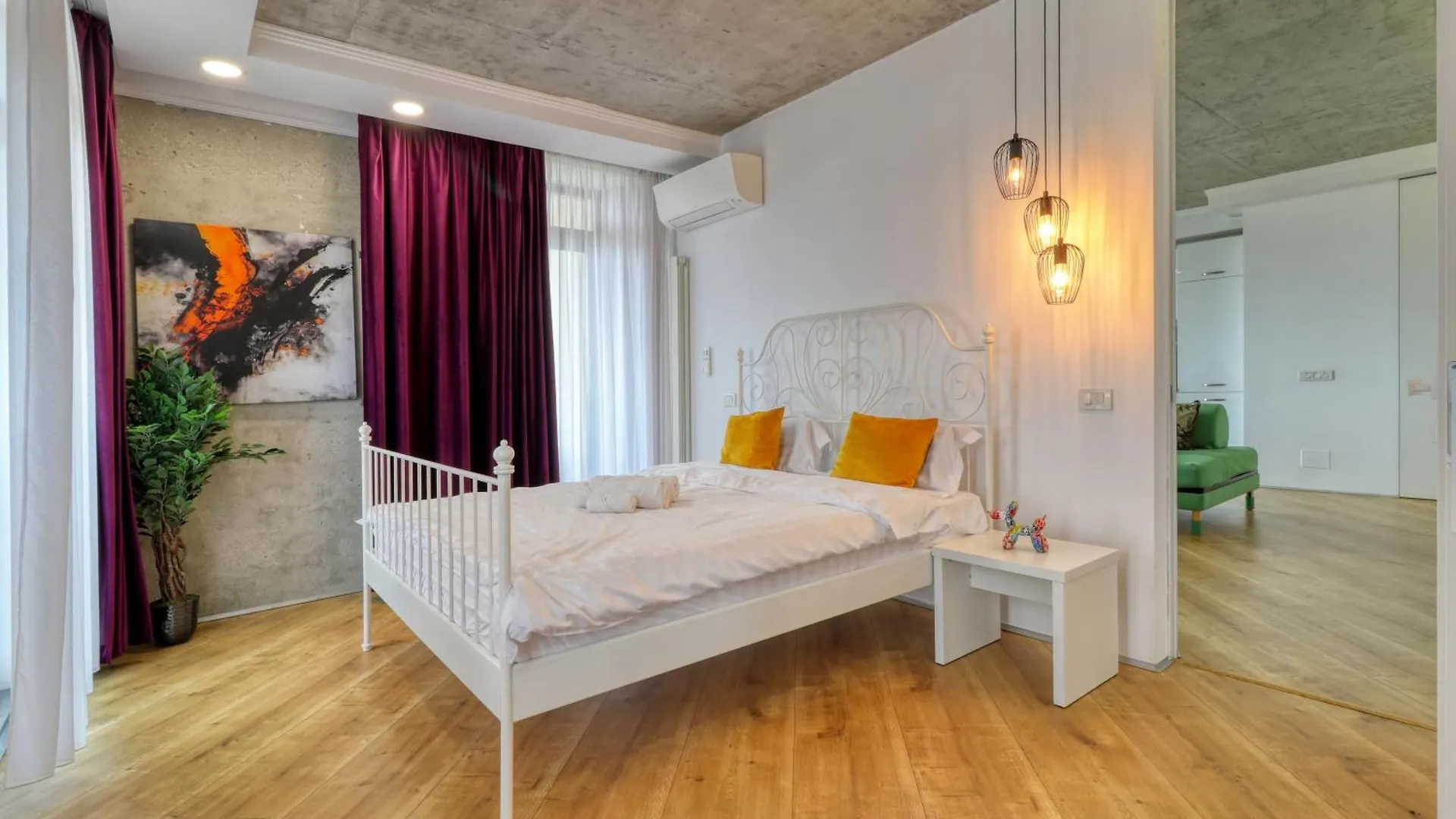 Penthouse Floreasca Bucharest 0*,