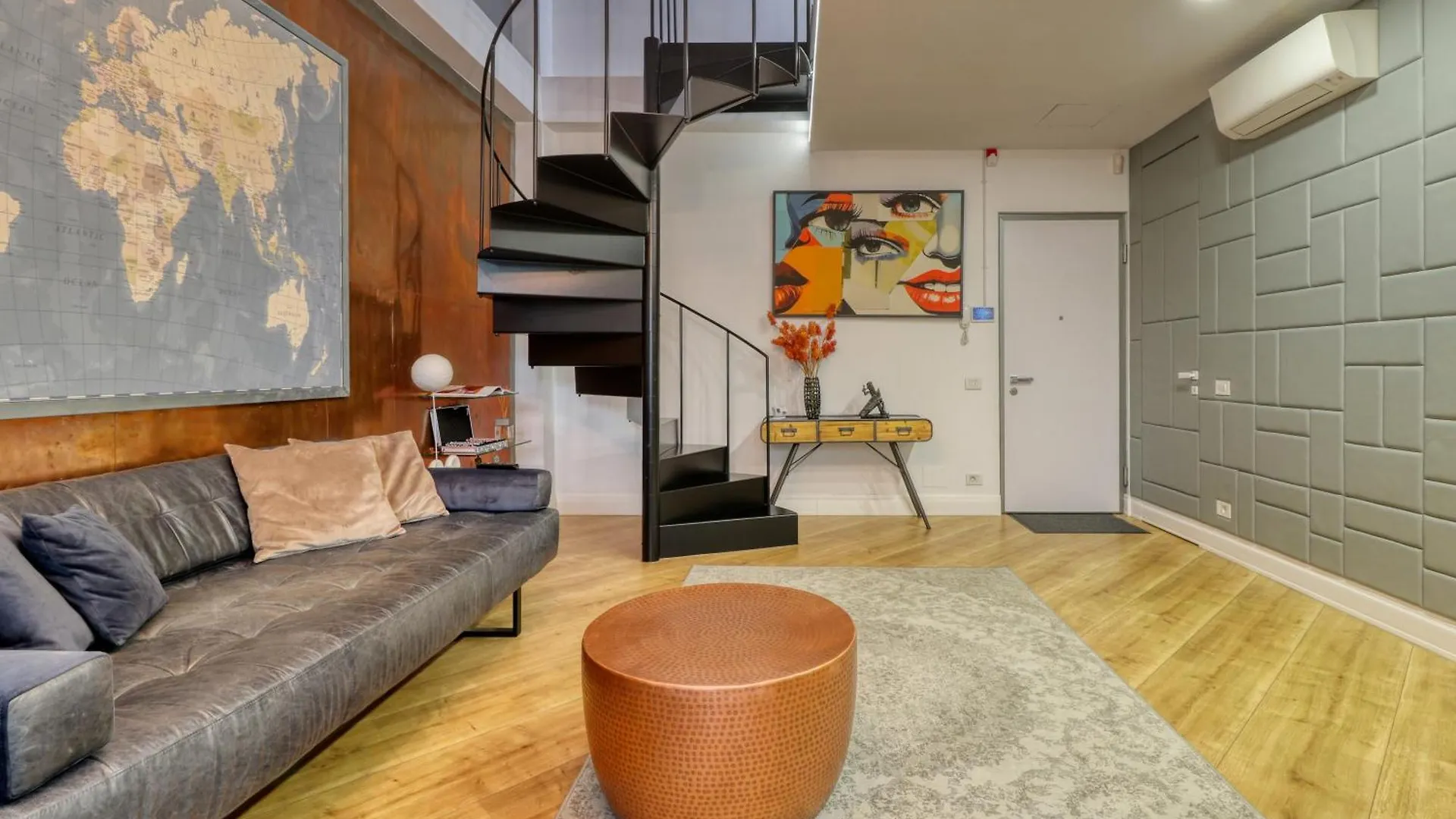Apartment Penthouse Floreasca Bucharest
