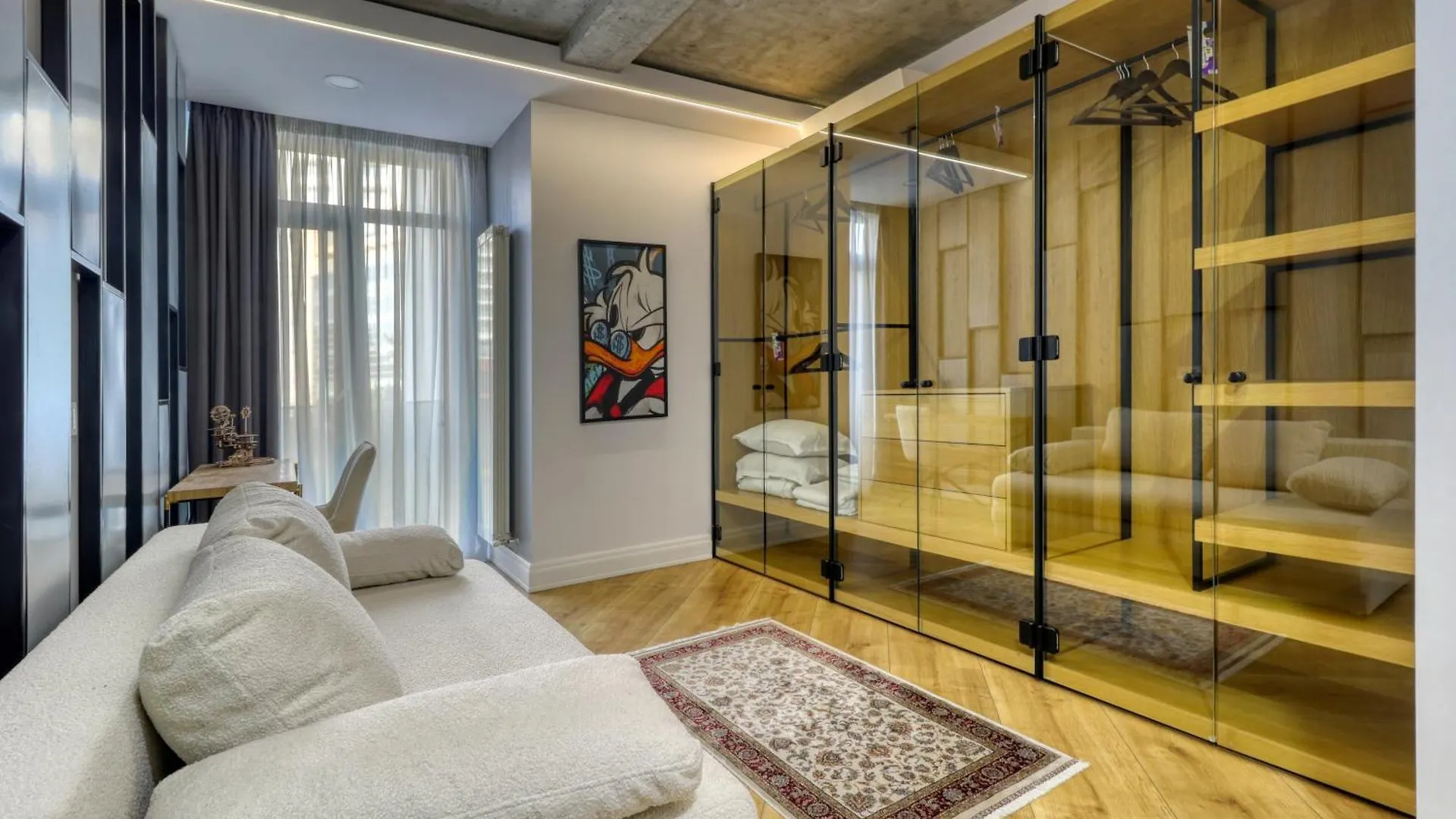 Apartment Penthouse Floreasca Bucharest