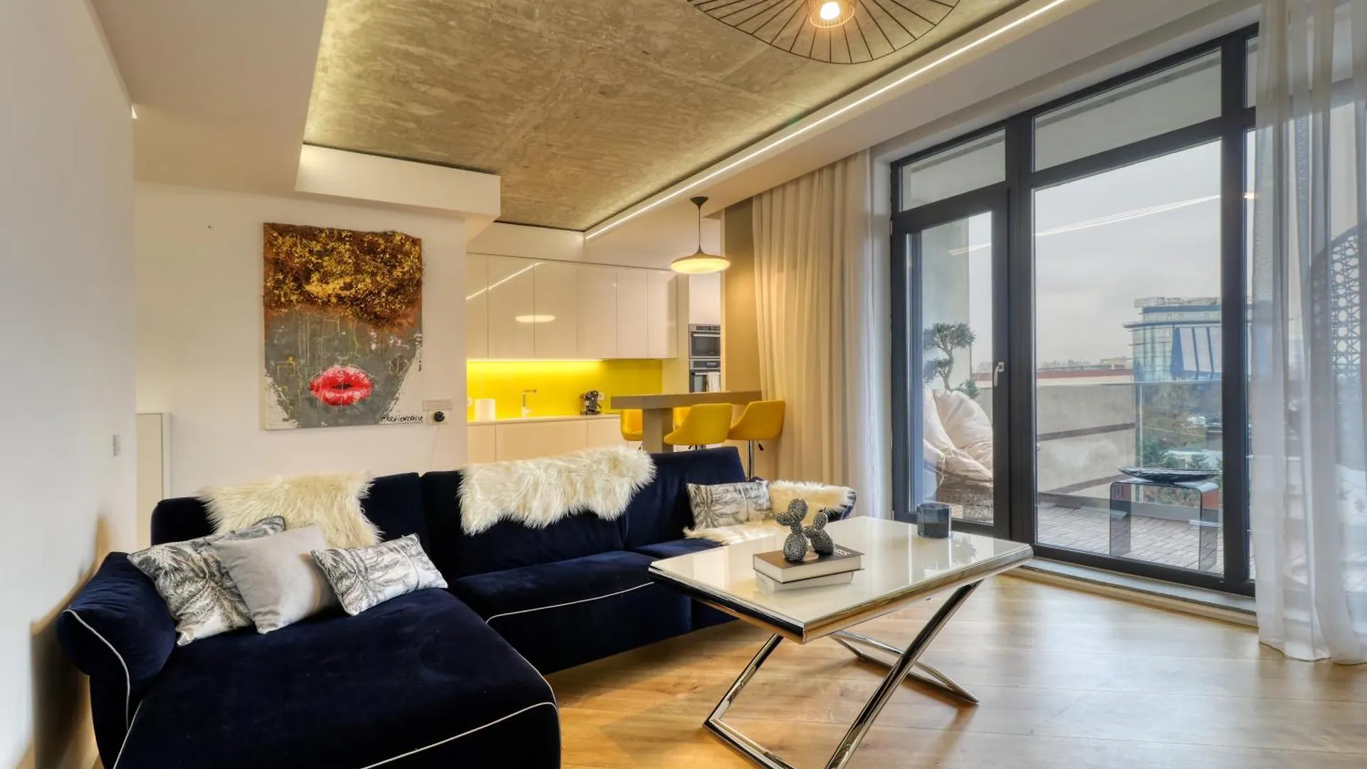Apartment Penthouse Floreasca Bucharest Romania